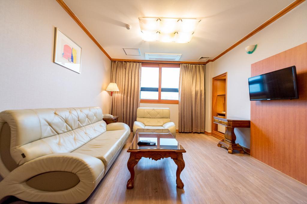Gwangju Prado Hotel Gwangju Metropolitan City Екстер'єр фото