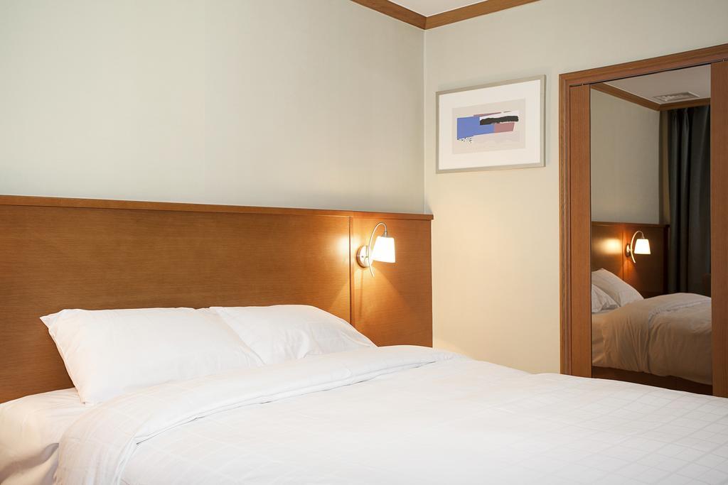 Gwangju Prado Hotel Gwangju Metropolitan City Екстер'єр фото