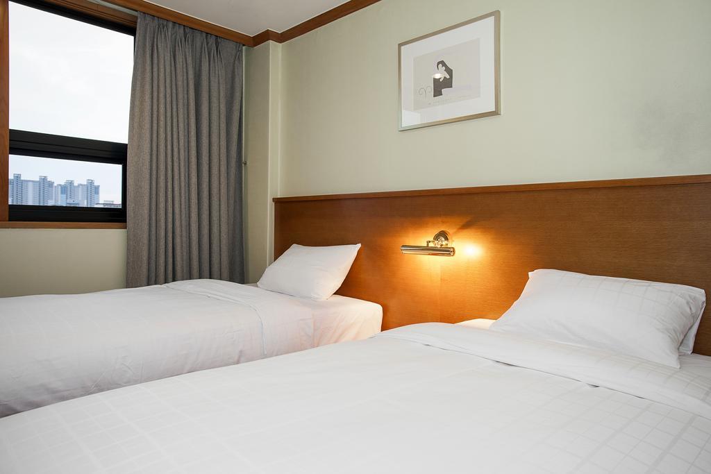 Gwangju Prado Hotel Gwangju Metropolitan City Екстер'єр фото