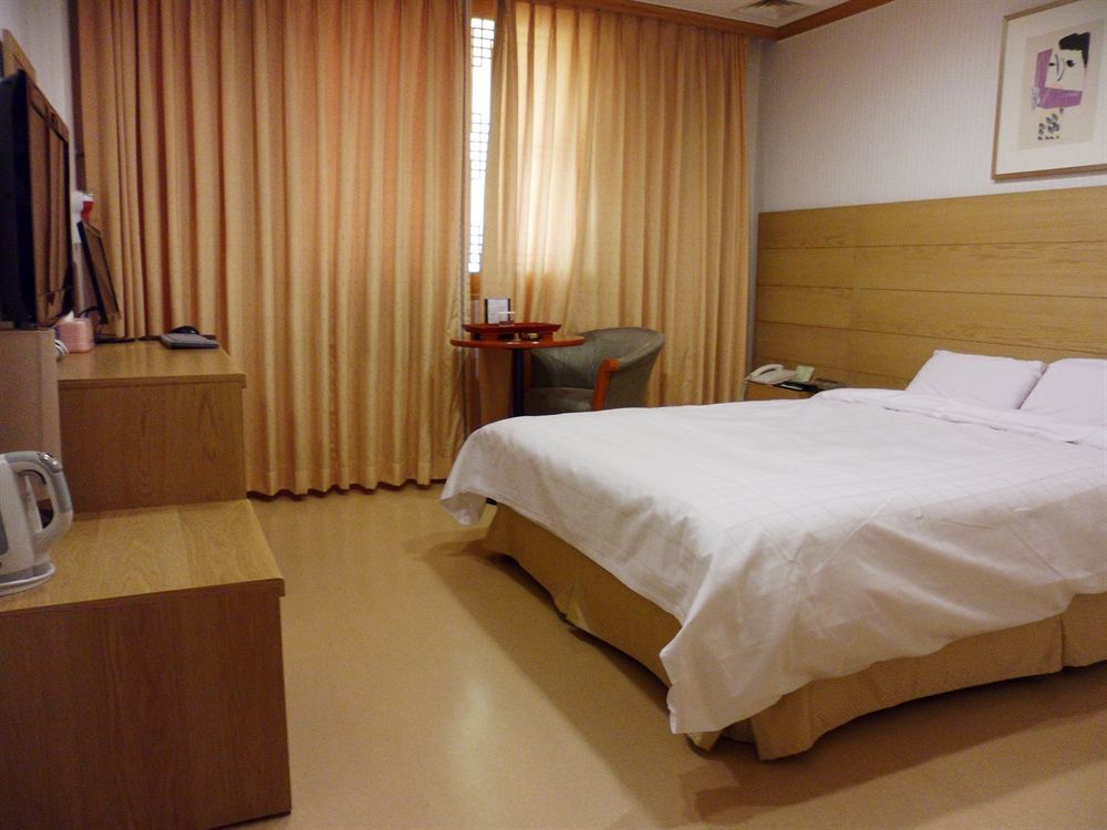 Gwangju Prado Hotel Gwangju Metropolitan City Екстер'єр фото
